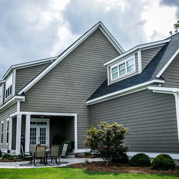 Side and real view of craftsman house